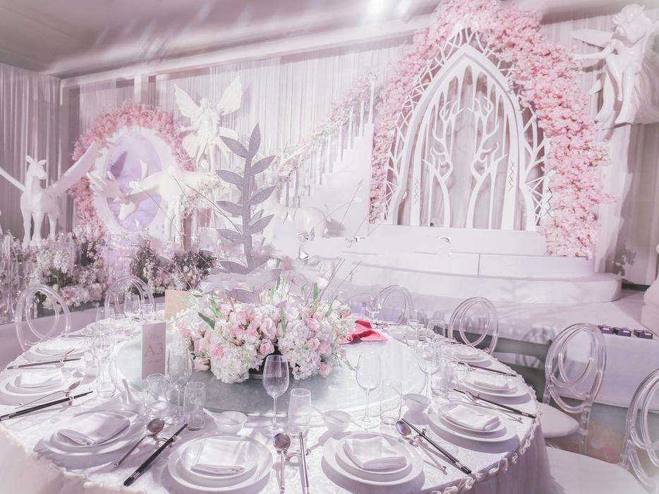 梦幻粉色精灵国度主题婚礼