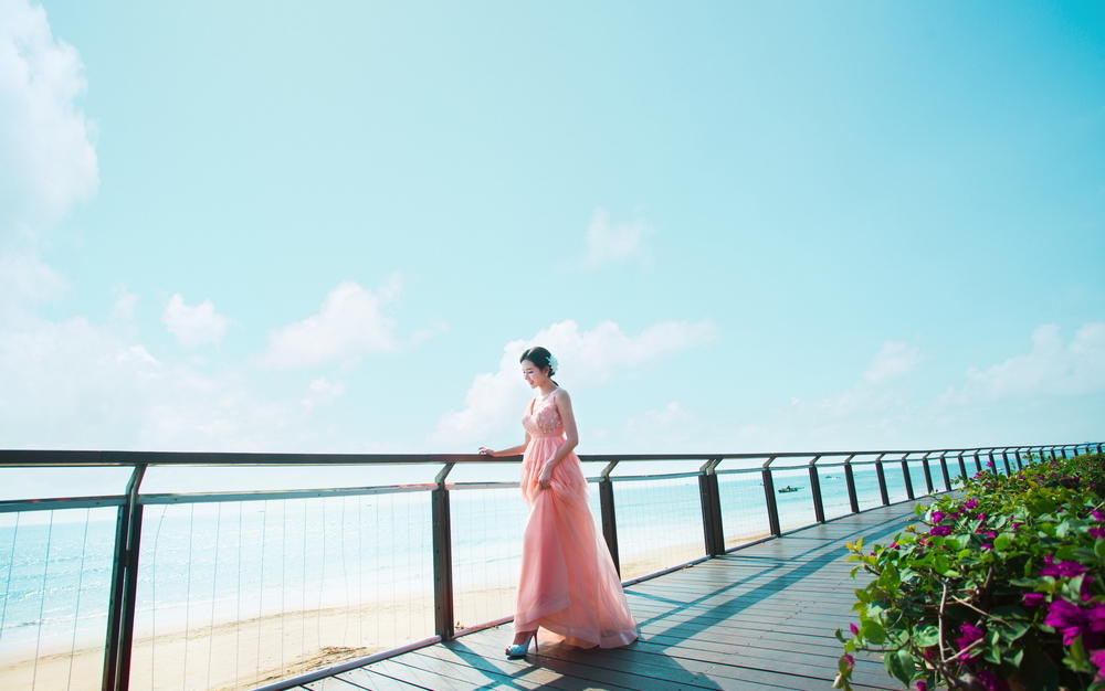 【花期限时秒杀】游艇+欧式建筑+马场+海景