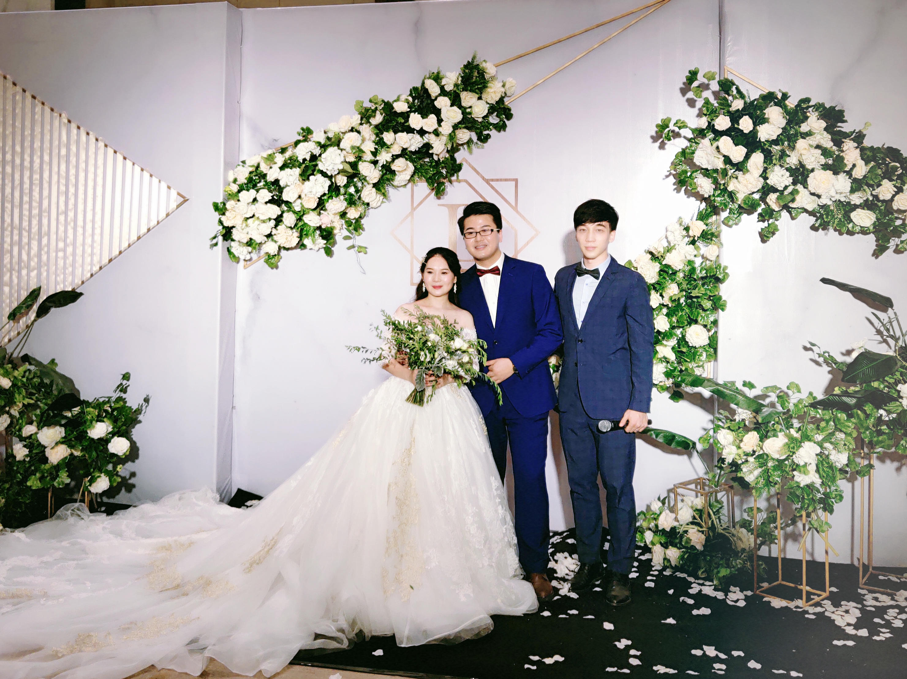 新尚主艺｜周晨[为你描绘一场婚礼素描]