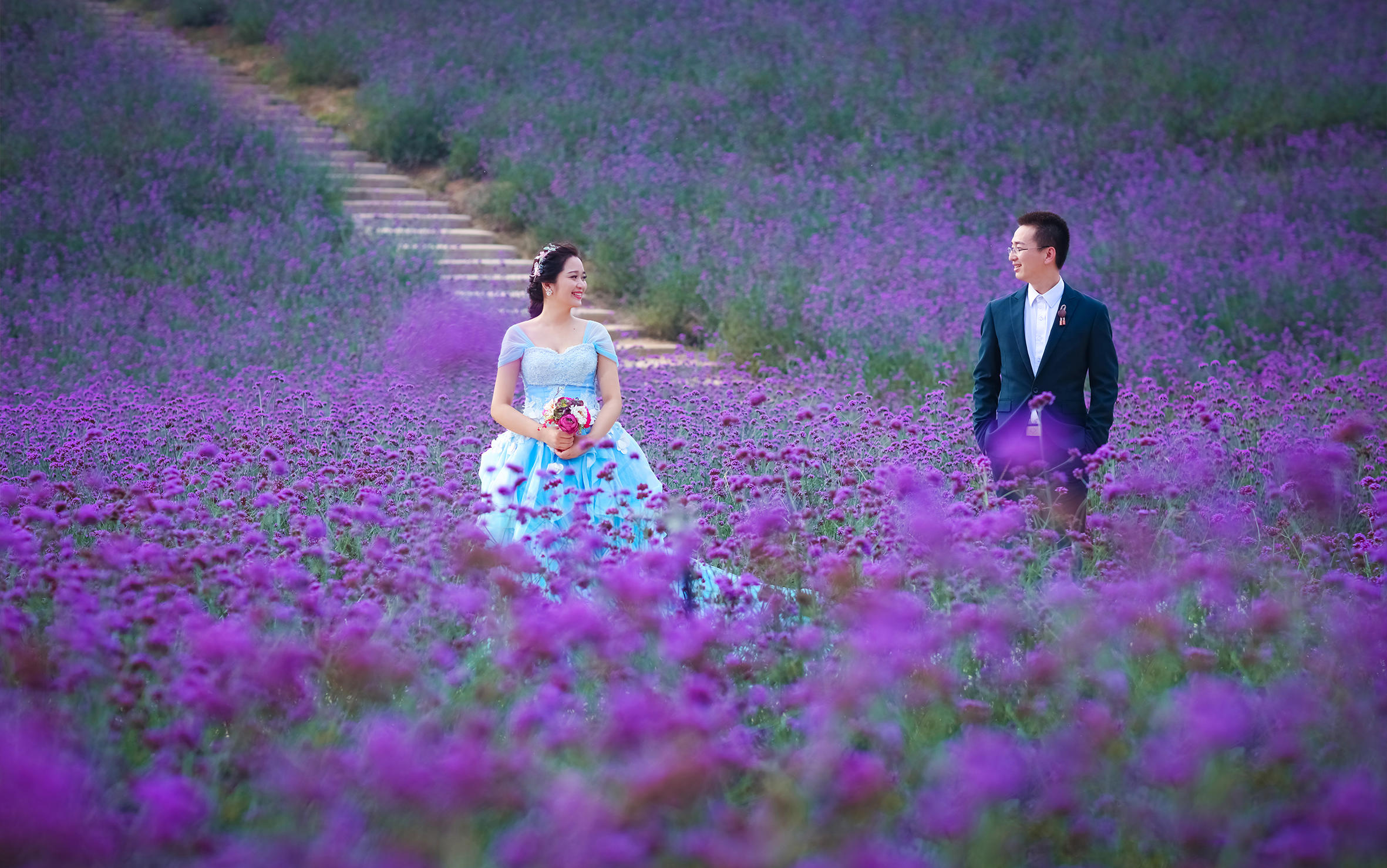繁花喜阁摄影｜唯美婚纱照系列 8服8造 底片全送
