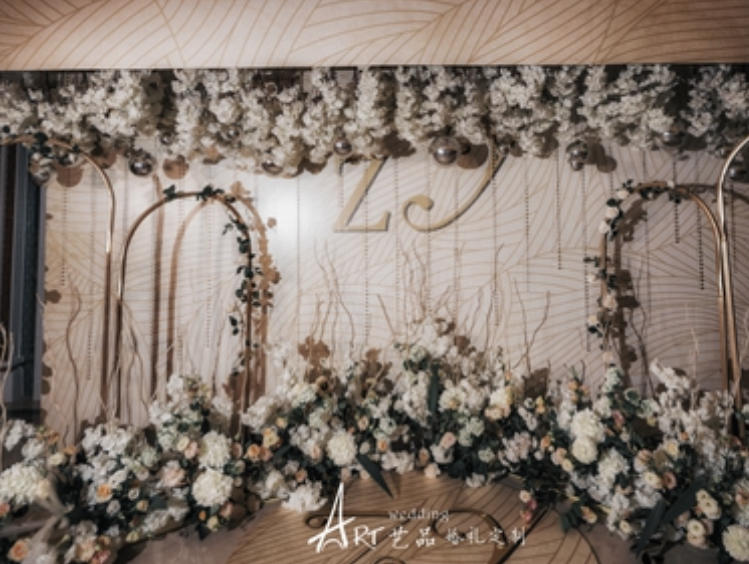 湖州艺品婚礼定制 仁皇花园 高贵紫香槟 梦幻主题