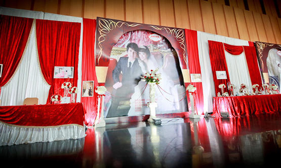 金陵会议中心红色