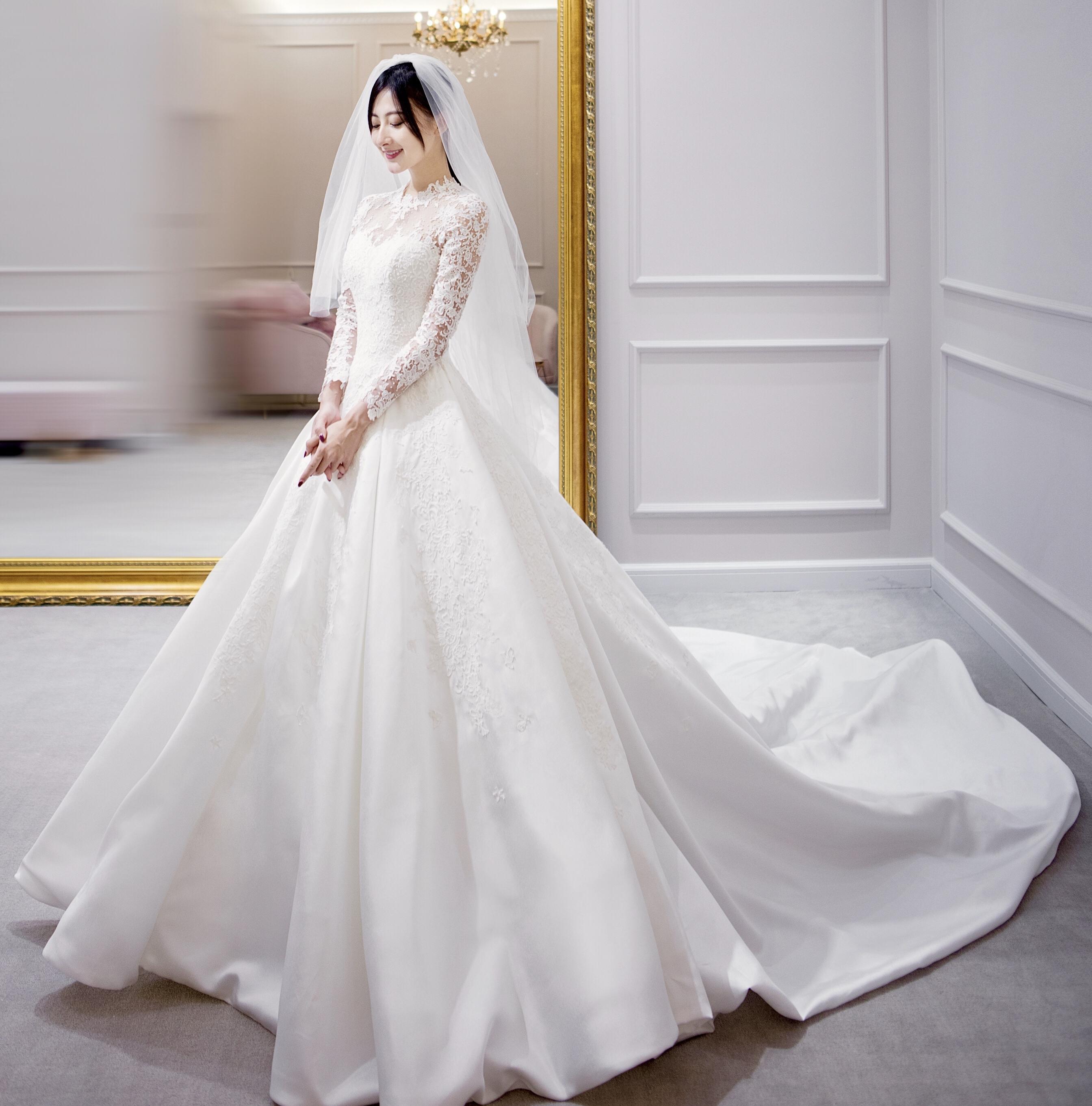 【超值套餐】拖尾主纱+中式任选+敬酒服超值5件套