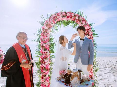 海外婚礼泰国普吉岛苏梅岛浪漫沙滩微婚礼