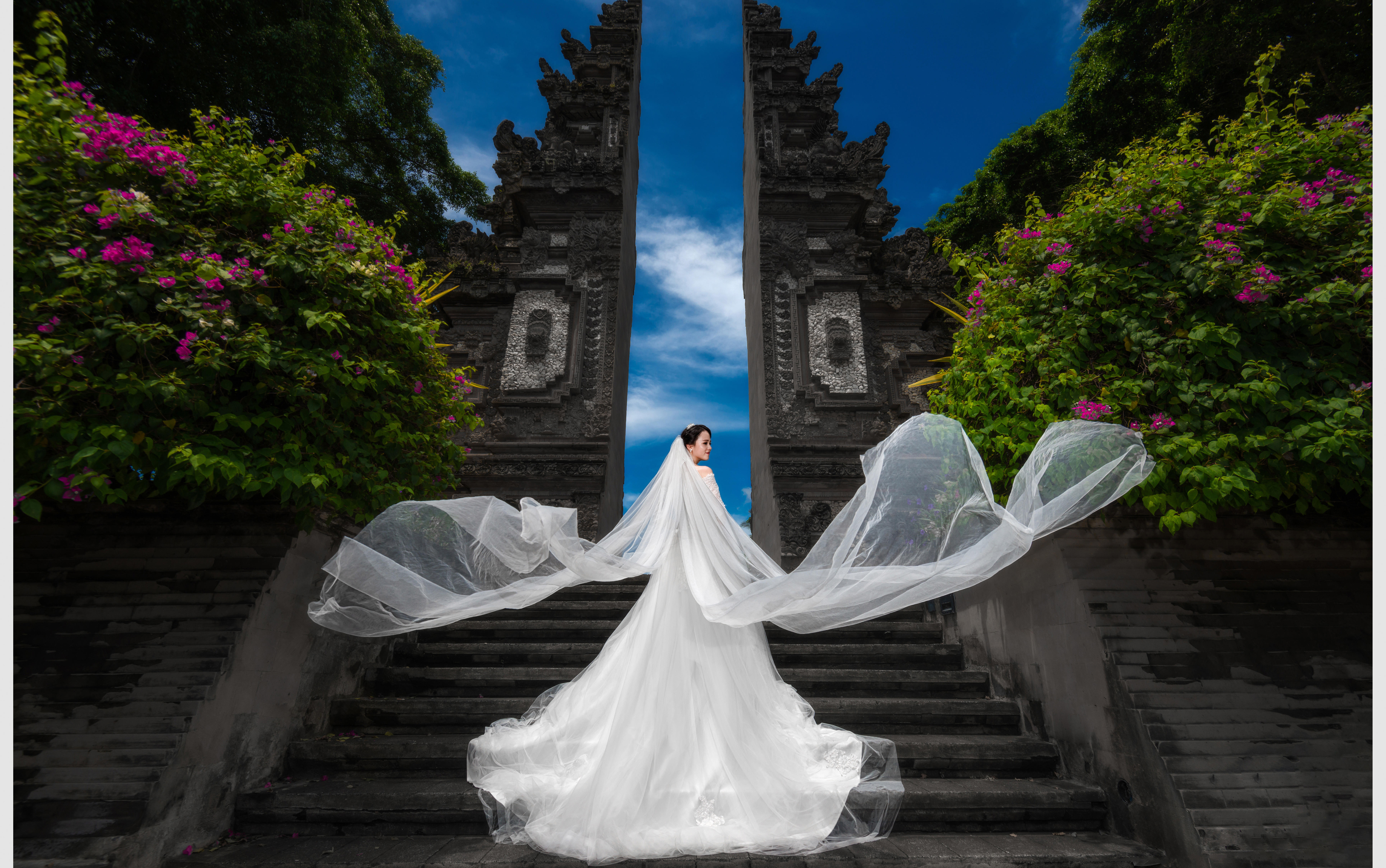 【麗江旅拍】景點任選6服6造+底片全送+服裝定制