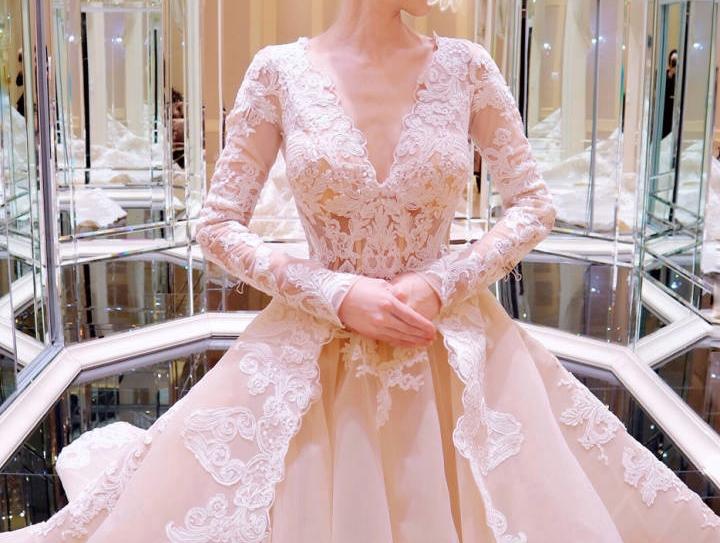 梦幻宫廷系列定制婚纱+ 赠送伴娘服