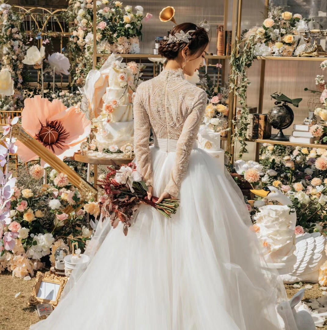 泡芙新娘婚纱礼服原创设计师品牌超值套餐男士西装