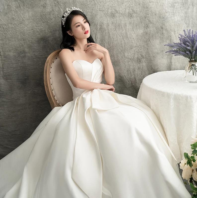 【婳琋】试营业缎面主婚纱＋镶钻秀禾＋礼服＋伴娘服