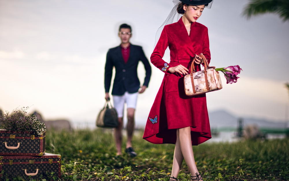 游艇出海+教堂+一对一+梦幻夜景=特惠套餐来袭