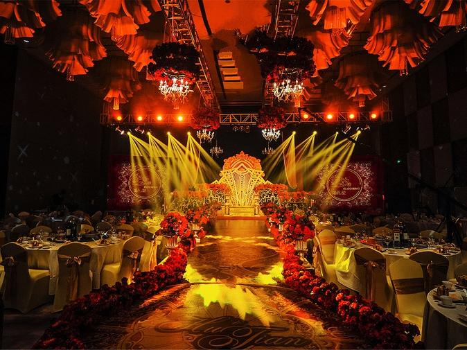 【山丹丹婚礼套餐】复古红金婚礼《一世倾城》