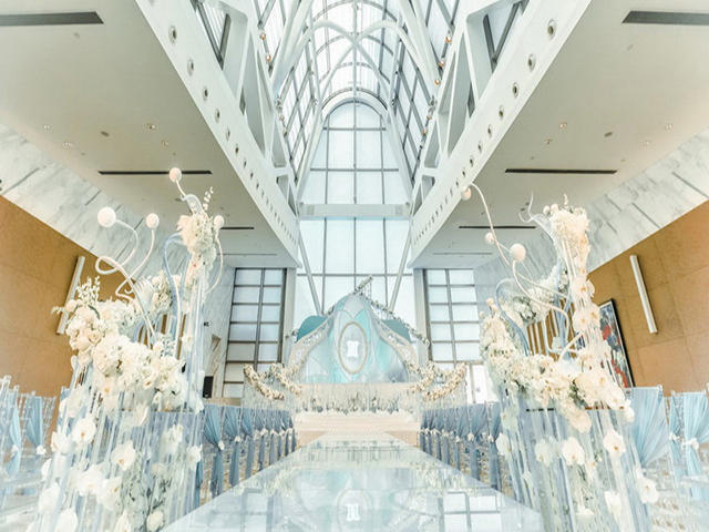 《寻星觅月》蓝白撞色浪漫婚礼