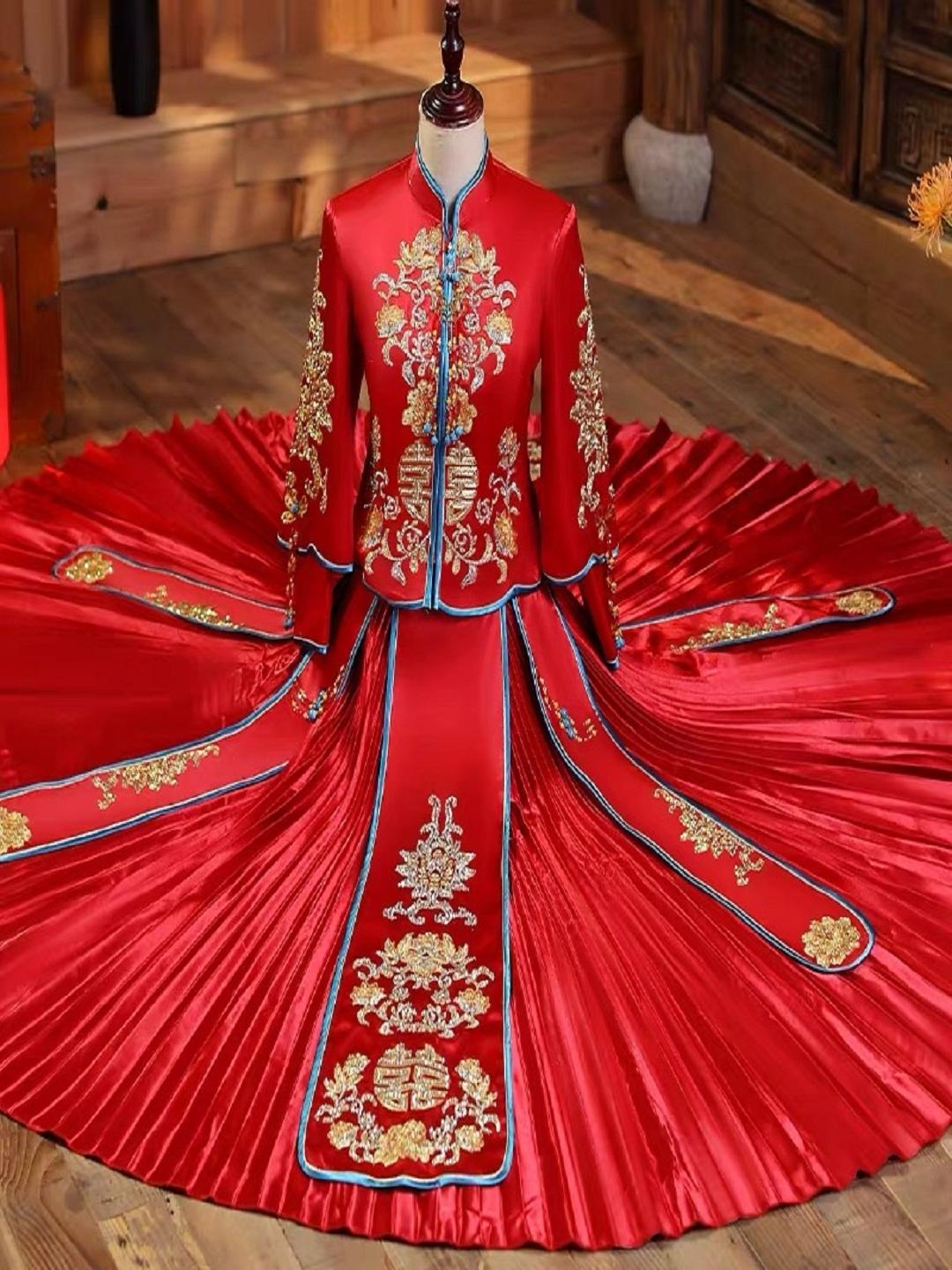 婚纱租赁套餐三件套: 主纱,敬酒礼服,秀禾服