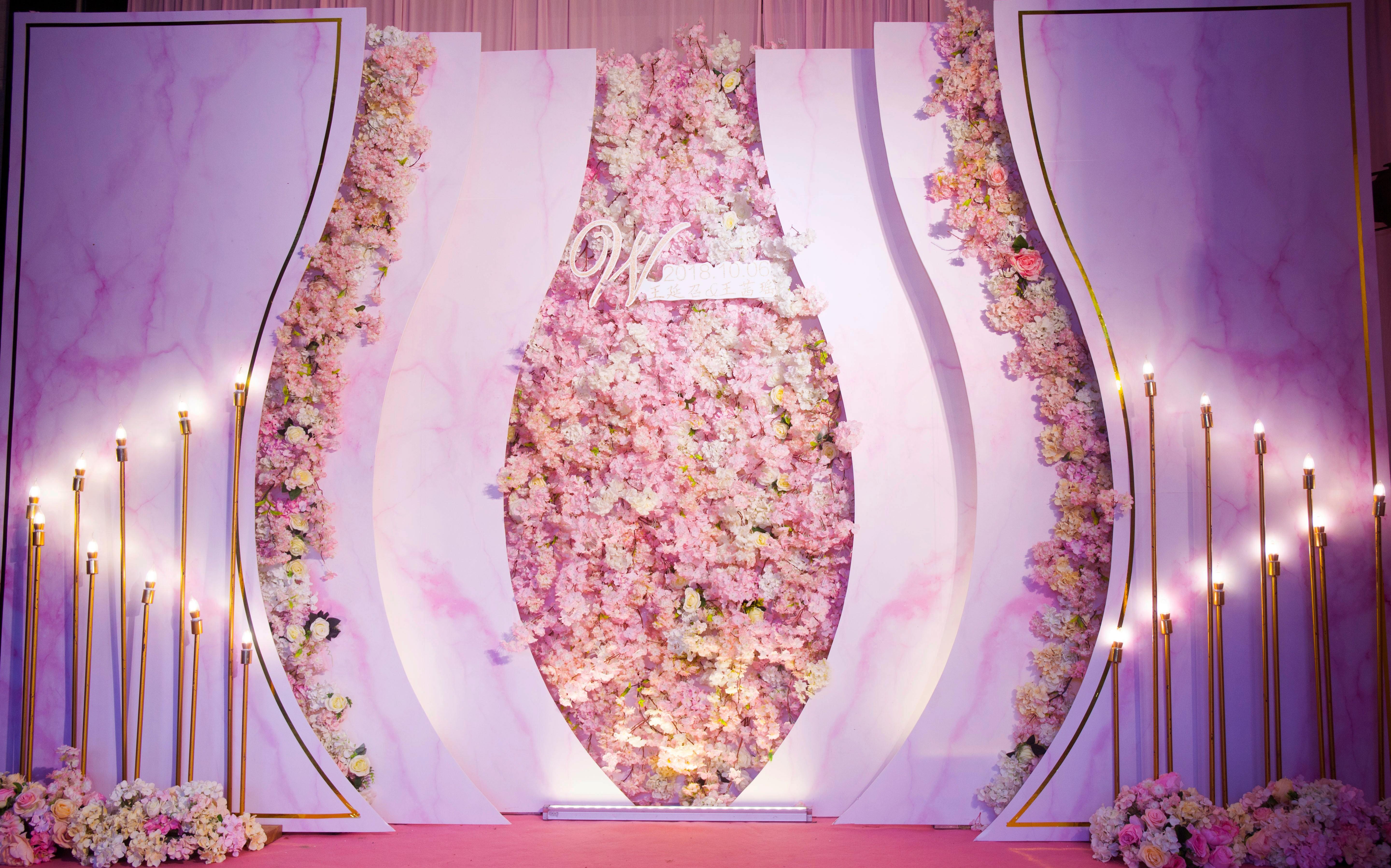 高性价比梦幻婚礼18999