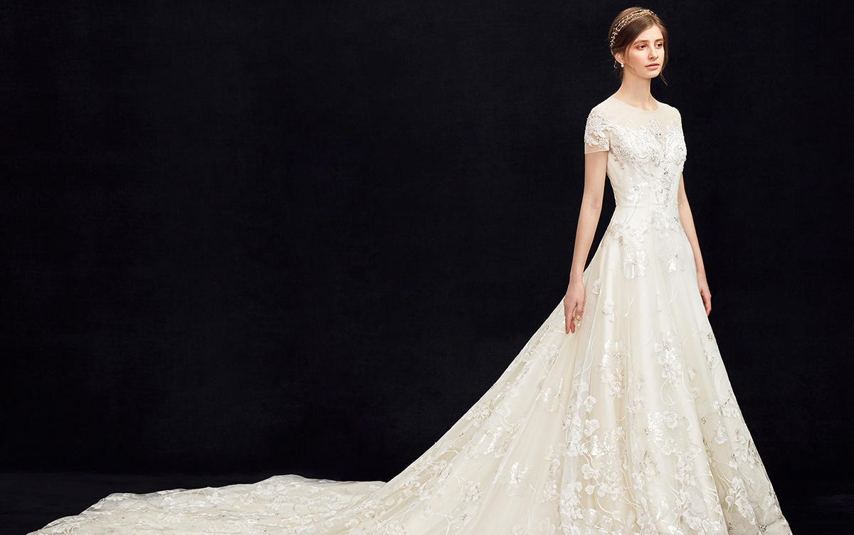 【DREAM WEAVING】蕾丝双肩长拖尾主纱