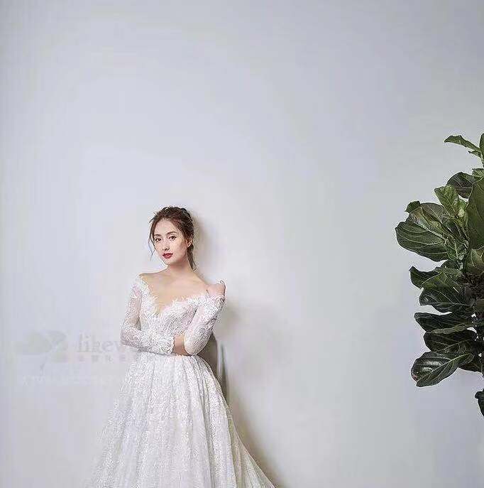 Lovest艾维斯婚纱 套餐