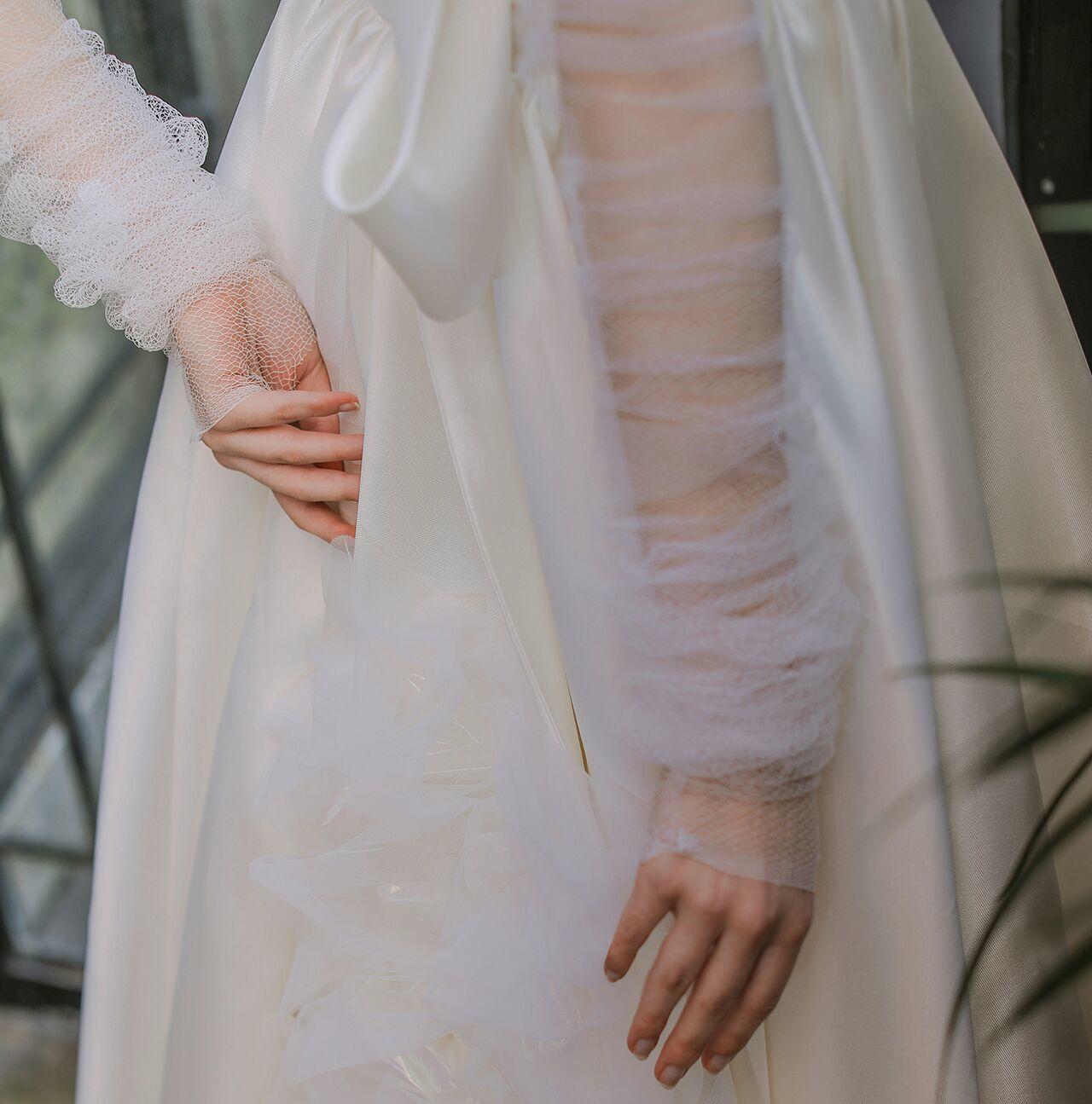 KAKAEVE2019新款缎面出门纱