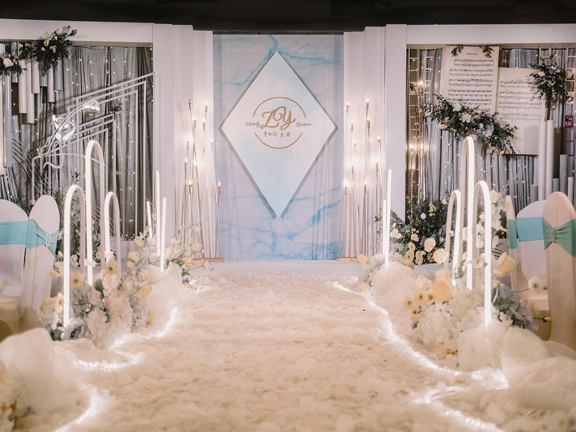 马丁婚礼策划|蓝白清新森系室内婚礼