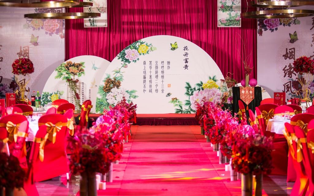 一场低吟浅唱的中式婚礼布置 新中式婚礼