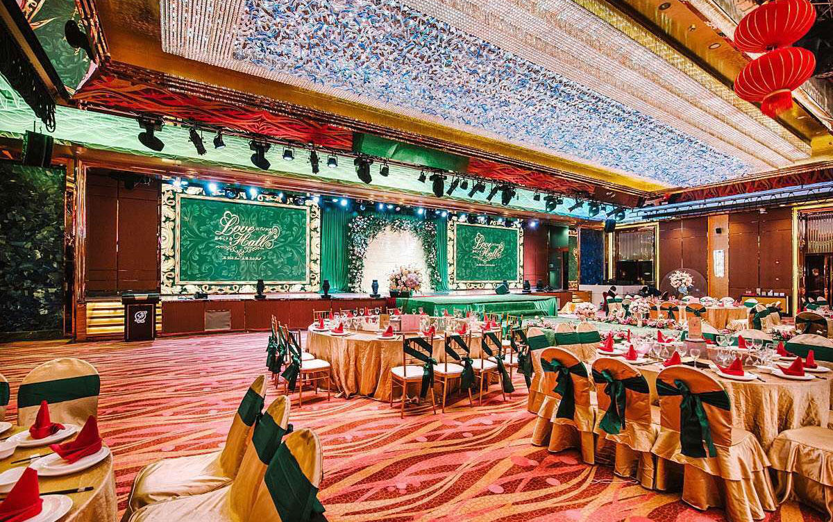 【限量套餐】婚礼布置+司仪+化妆+摄像
