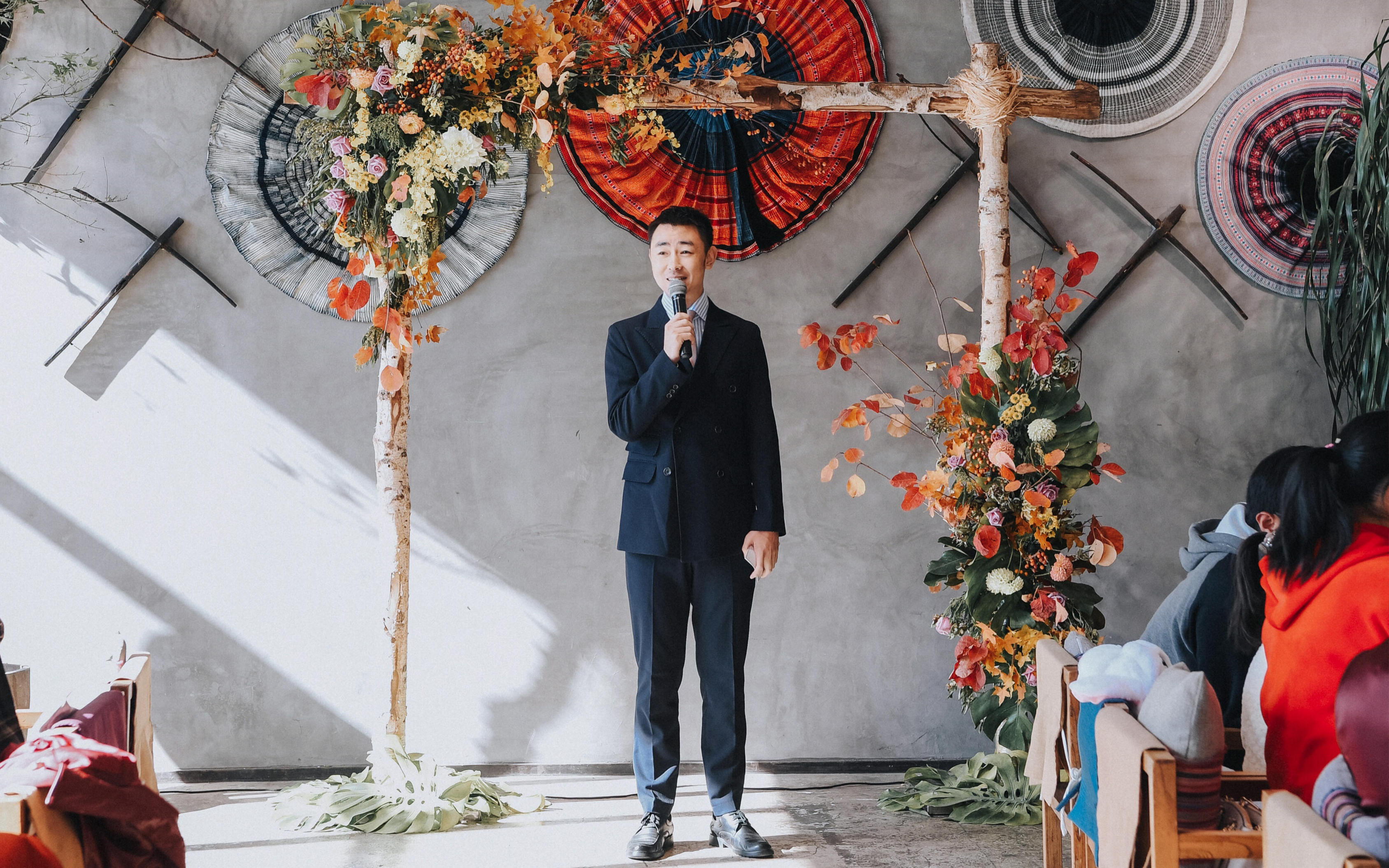 基础婚礼服务|现场主持＋音乐DJ