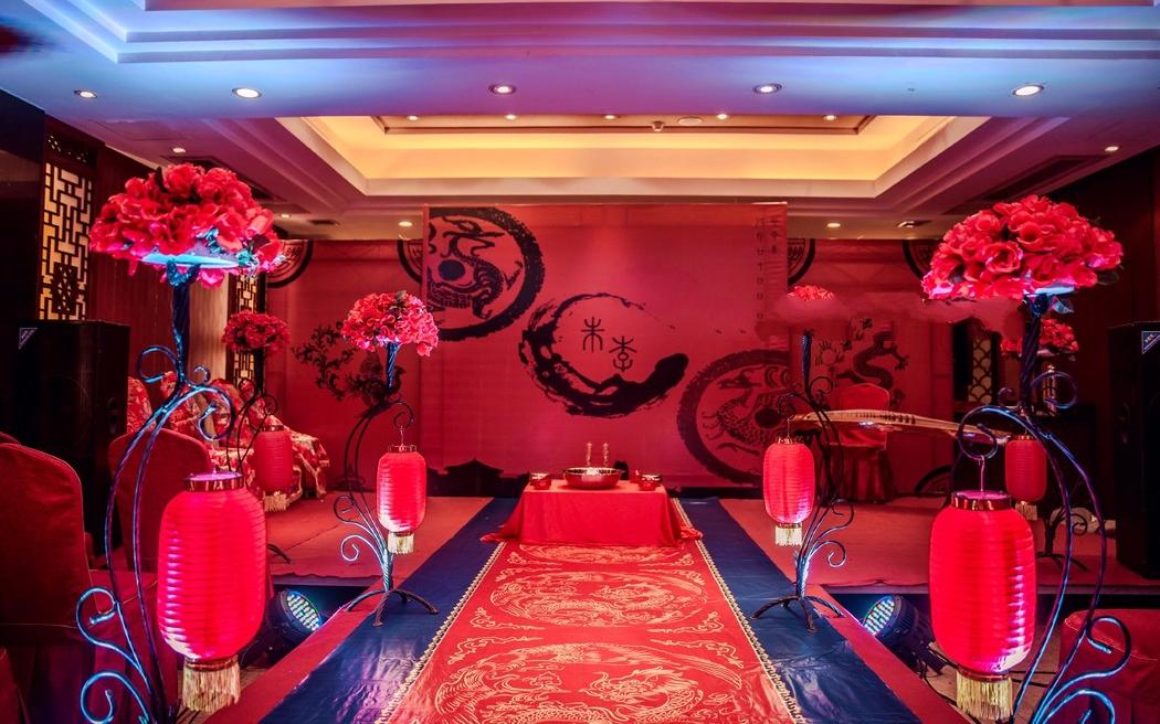 【罗曼】唯美主题背景套系（含婚礼人员）
