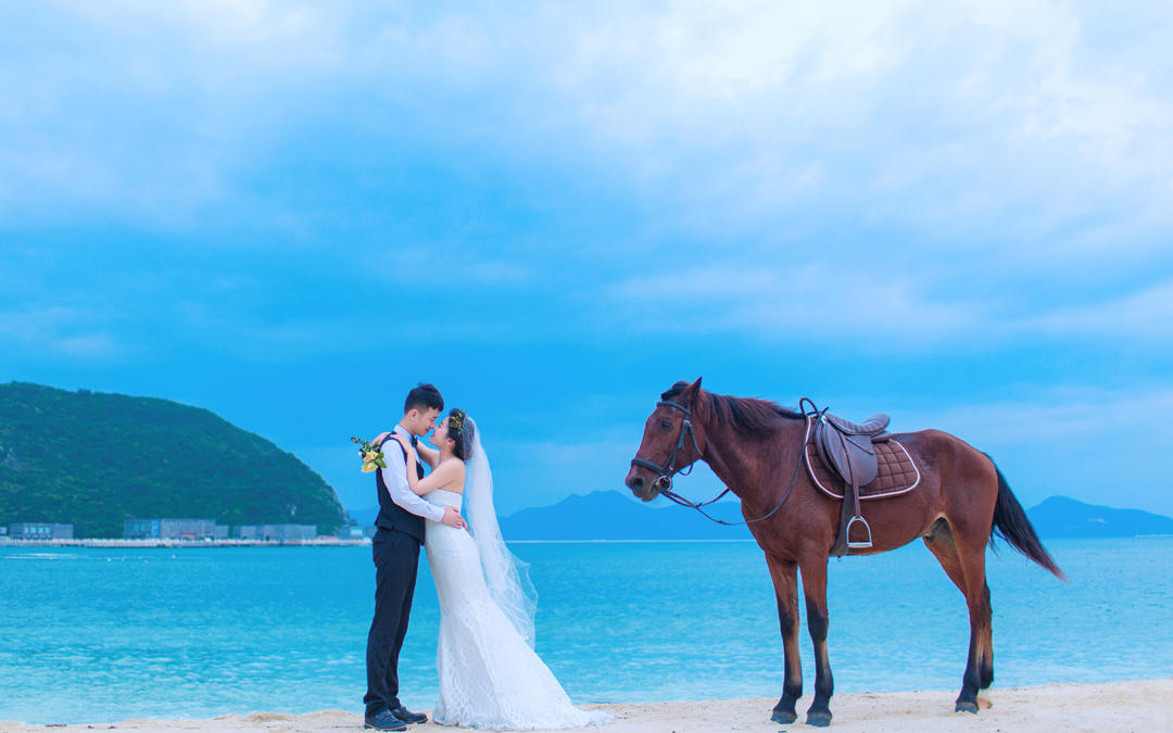 半山半岛+后海+4天3晚住宿+8造8服+底片全送