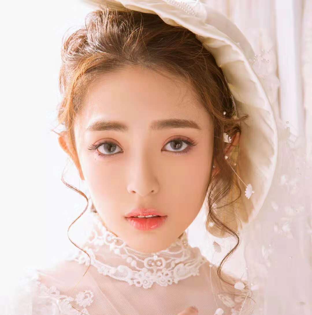 拖尾婚纱+秀禾+敬酒服(全新)