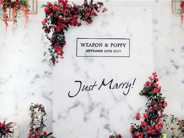 红，黑，白，三元素浪漫婚礼