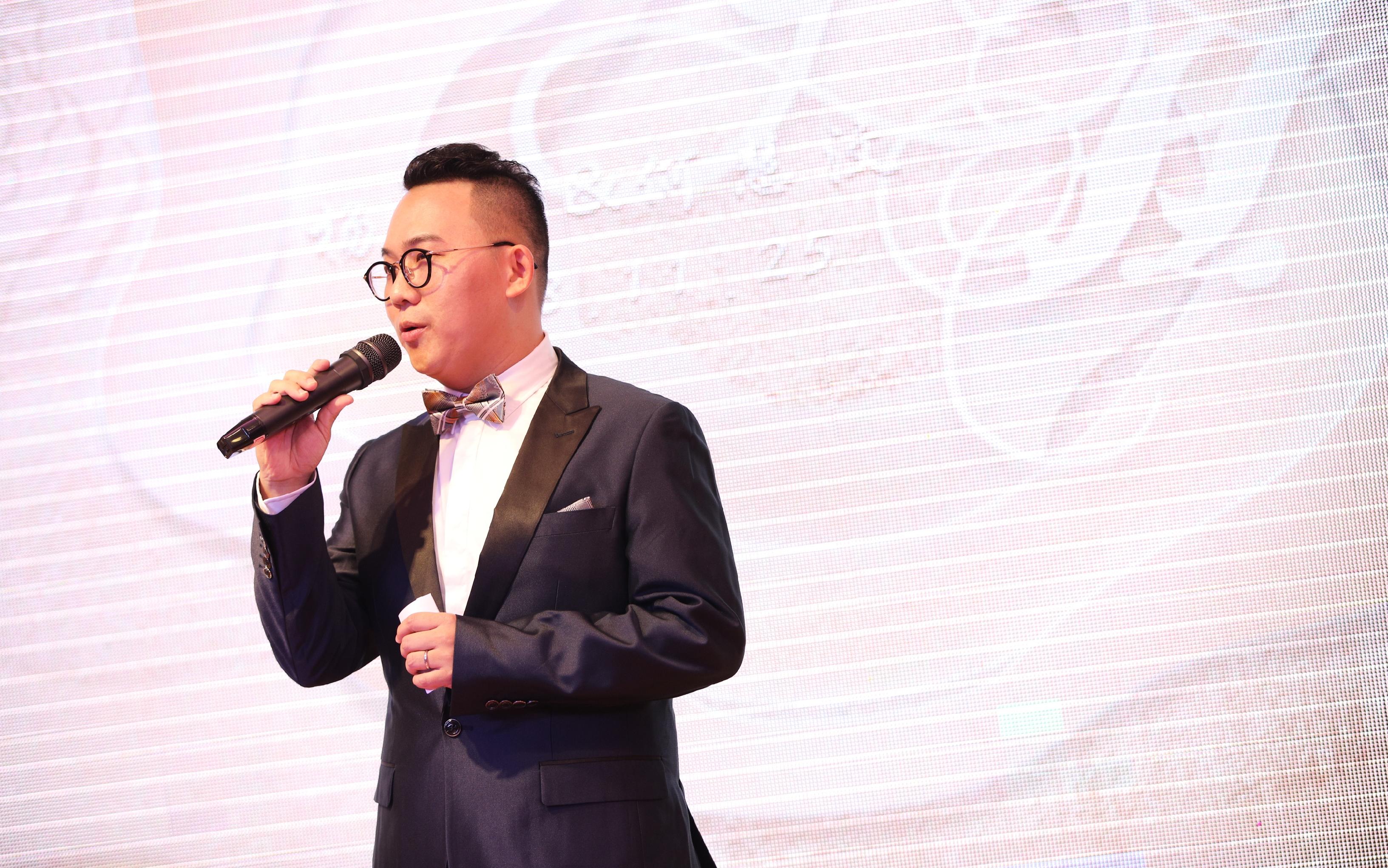 【最强喜事-活跃型】双语主持-Stephen