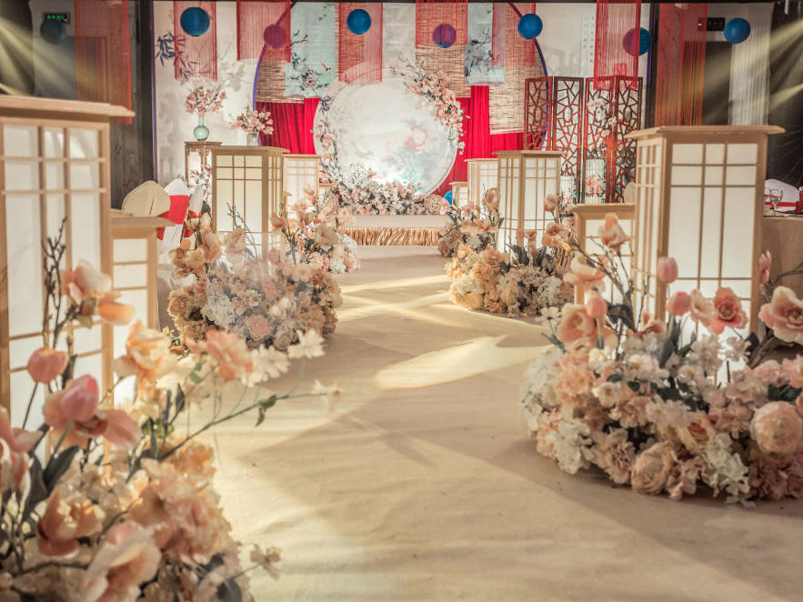 铭泽婚嫁—新中式《玉兰花开》