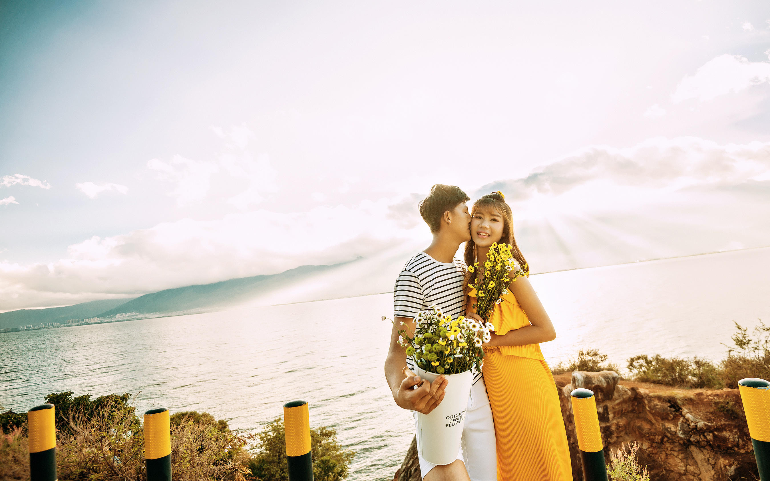 【網(wǎng)絡(luò)專享】總監(jiān)團(tuán)隊(duì)+璀璨夜景+環(huán)海拍攝+兩大框