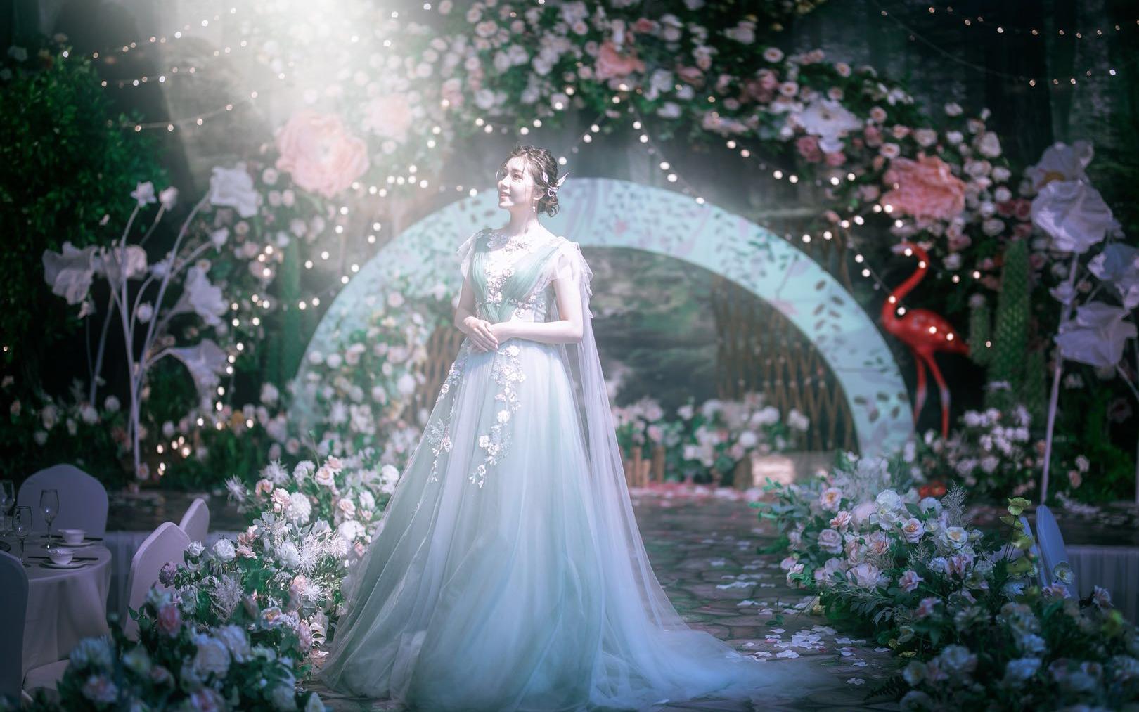 清新的森林风，密林暖阳风格婚礼