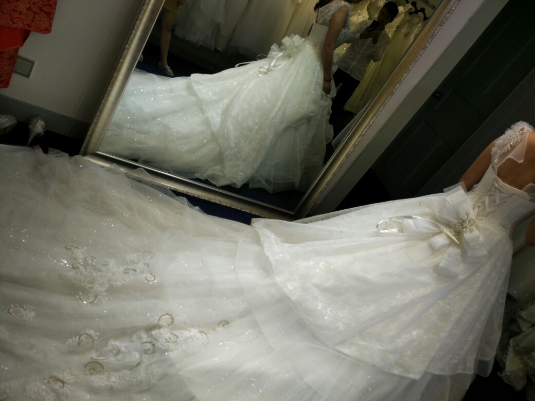 婚纱礼服在上海2000多搞定了