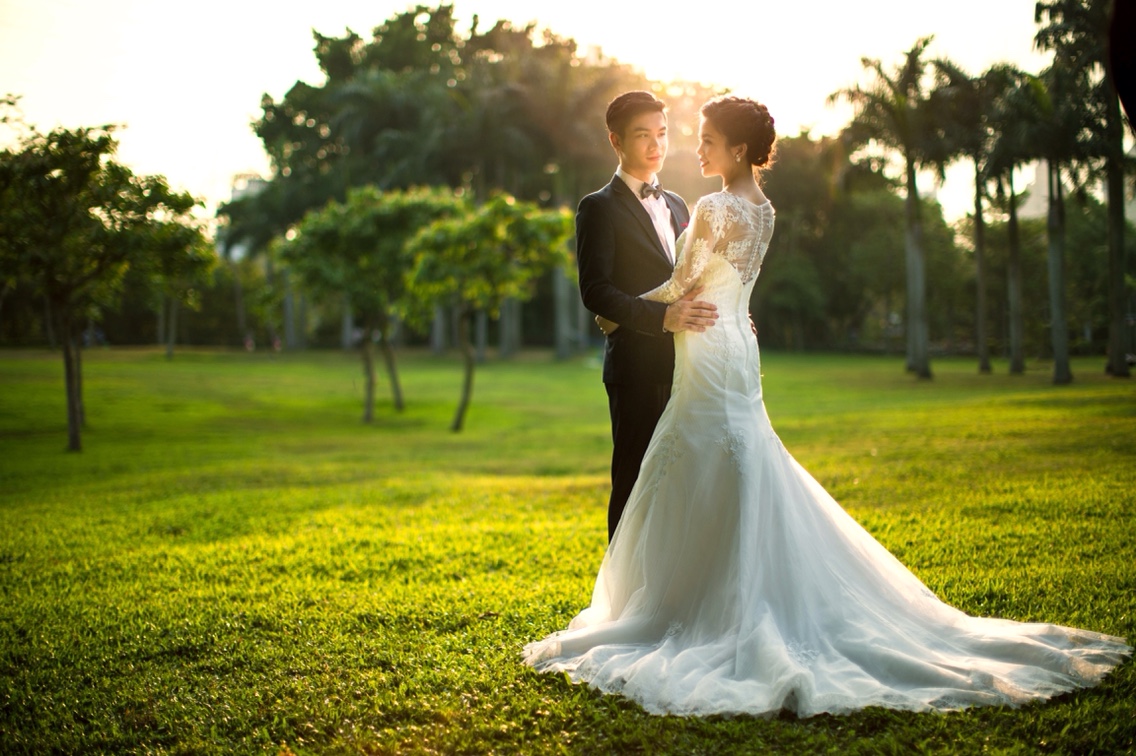 分享下我美美的婚纱照，谢谢深圳寻光记摄影工作室
