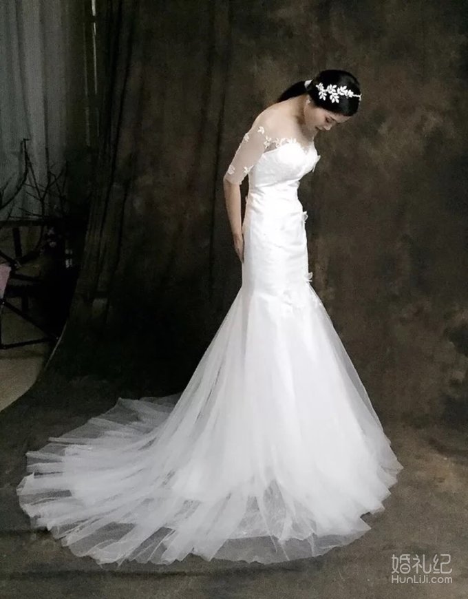 转S码秀禾 鱼尾婚纱 敬酒服 送两套伴娘服