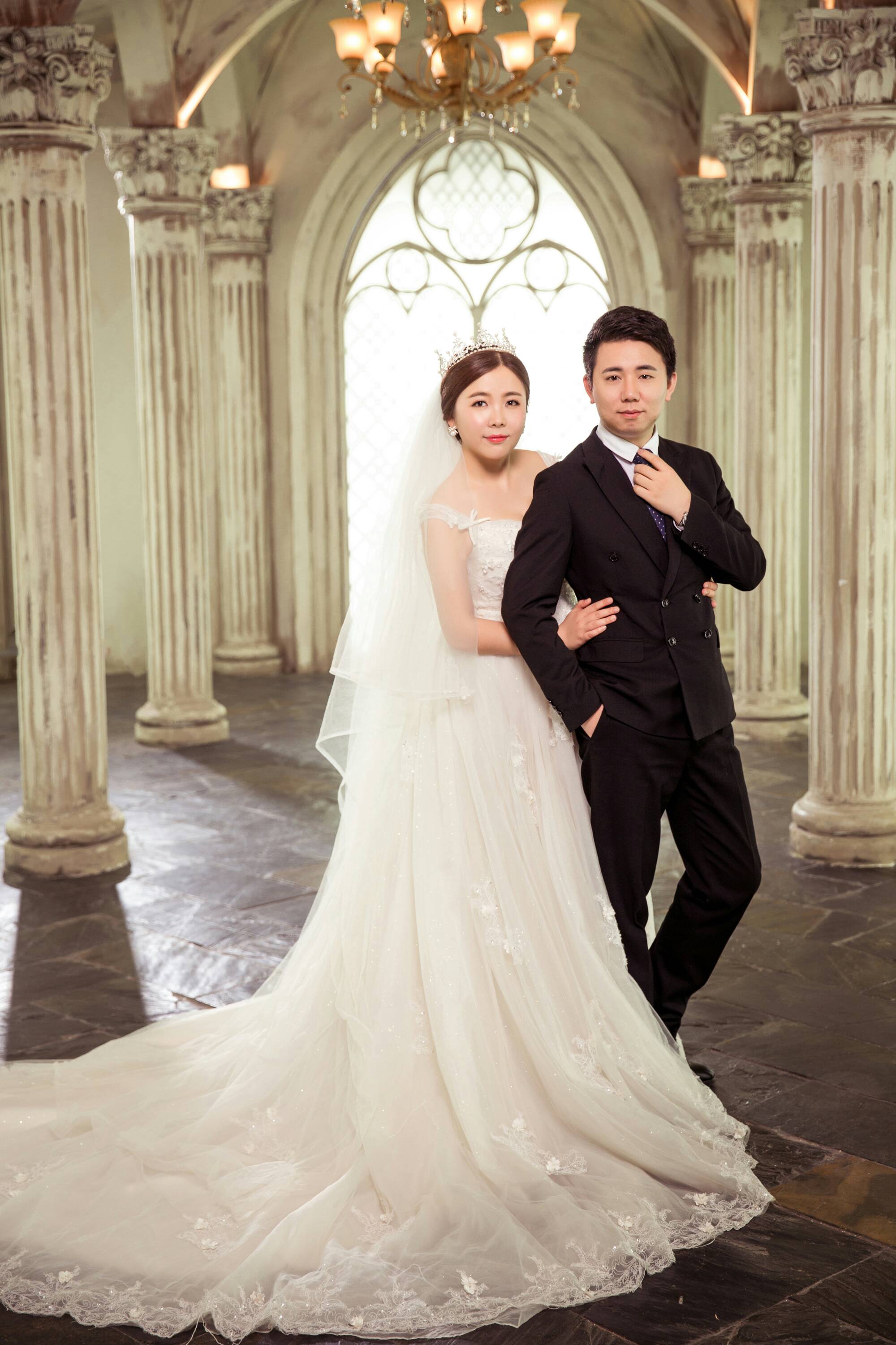发一下婚纱照…终于婚礼前一周拿到了…