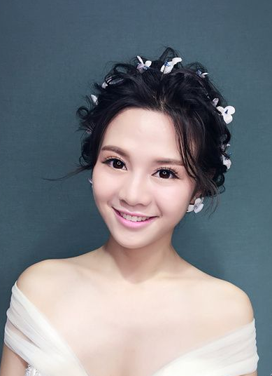 火速试纱试妆，光速下定！试妆照像邓紫棋