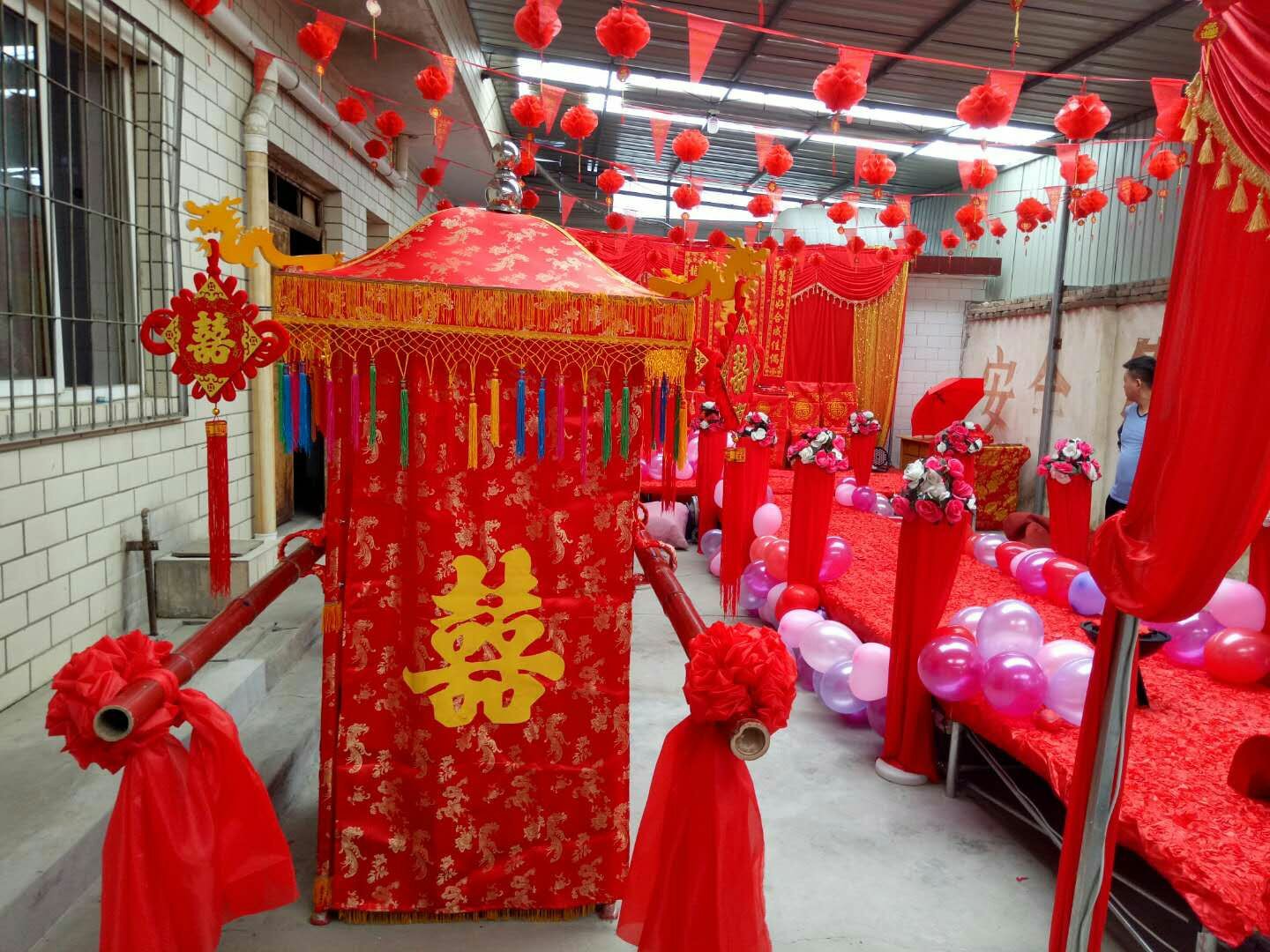 转卖中式花轿 迎亲牌 轿服