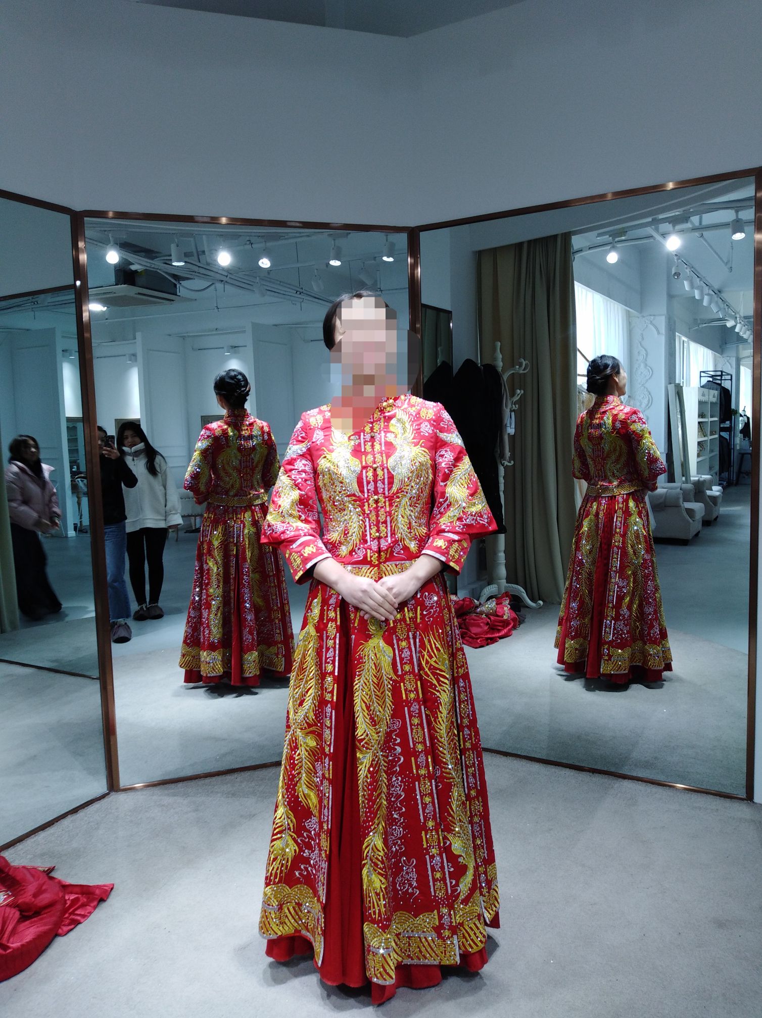 请大家看看衣服选的如何