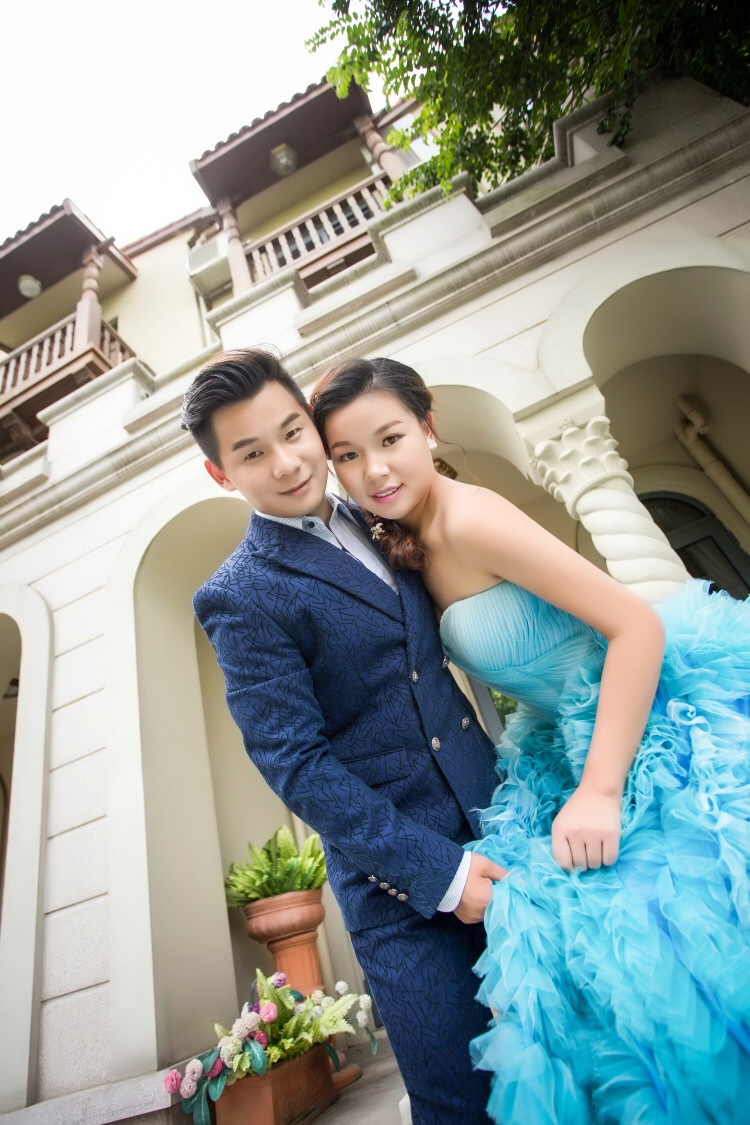 婚纱照秀秀。