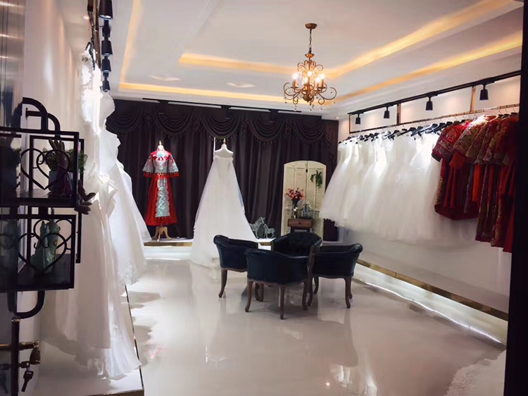 AJ•MAKEU美妆造型馆