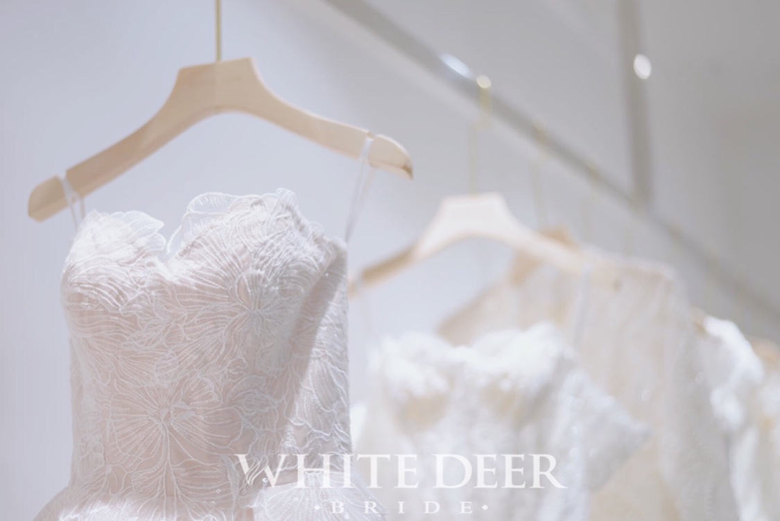 WHITE DEER白鹿婚纱礼服馆