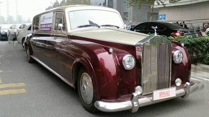 【仿古老爷车】/1辆