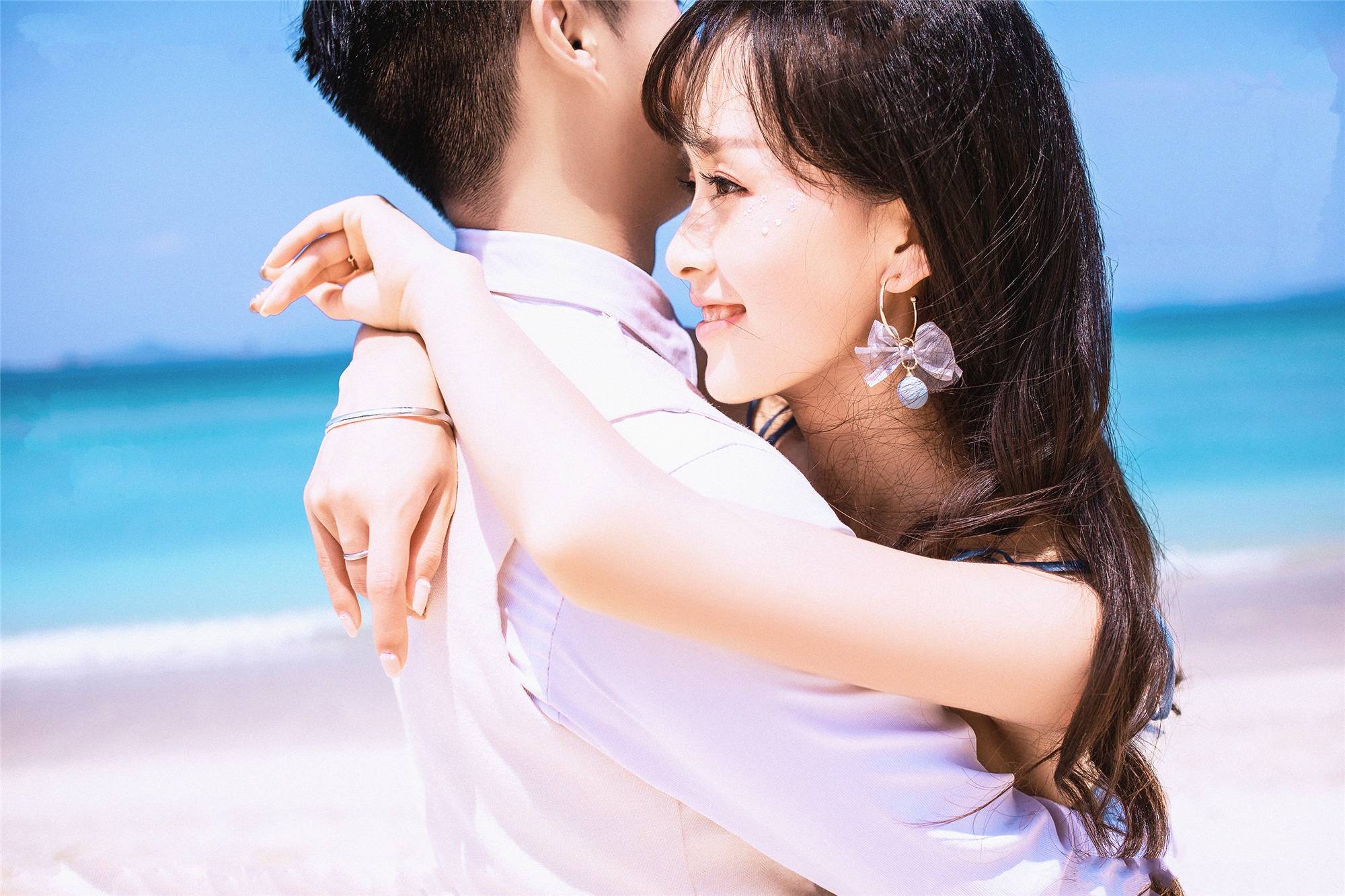 我的婚纱照，三亚拍的，晒给大家看看咯