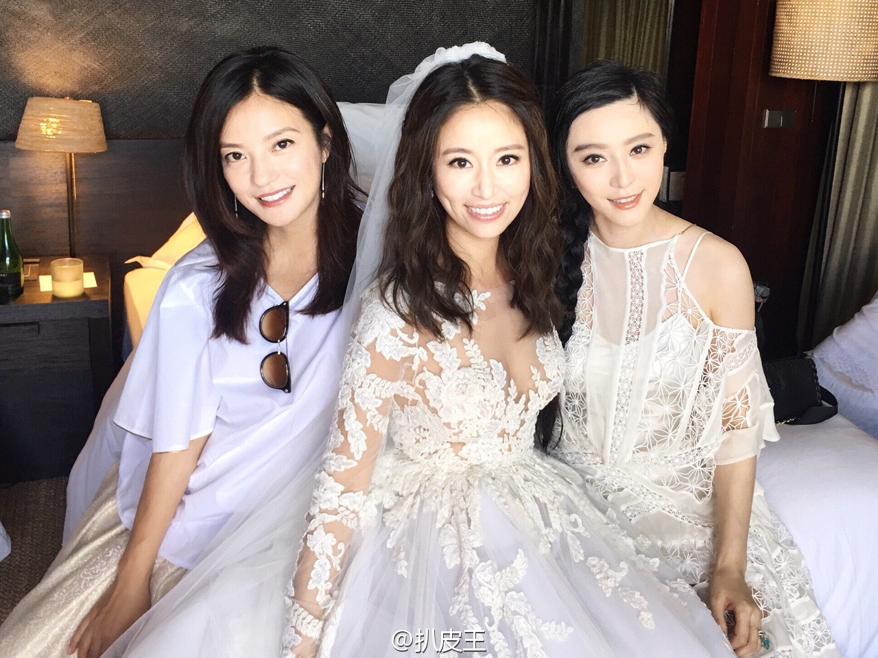 你们觉得林心如的婚纱好看么？