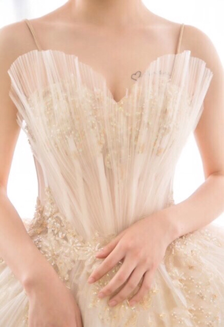 Rose-Miss婚纱礼服造型馆