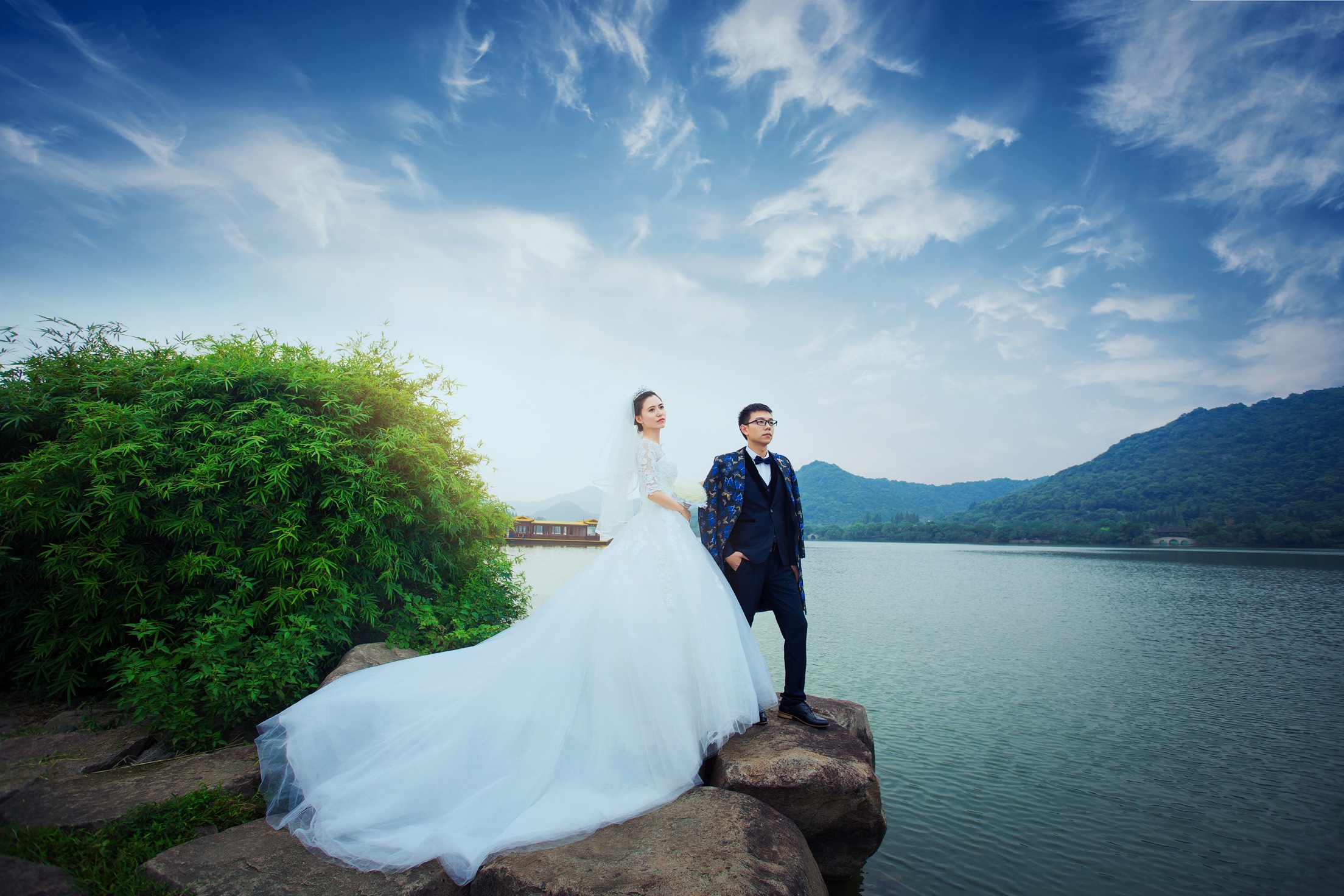 我们的婚纱，10月3号婚礼，萧山一家工作室，性价比很高