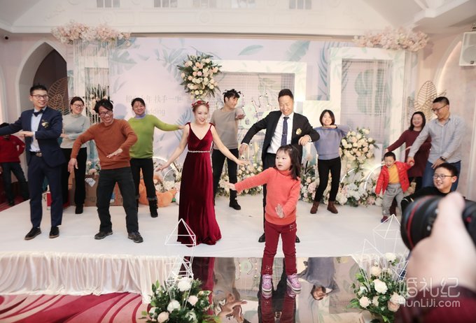 大婚时间安排不充裕，我差点误了吉时！