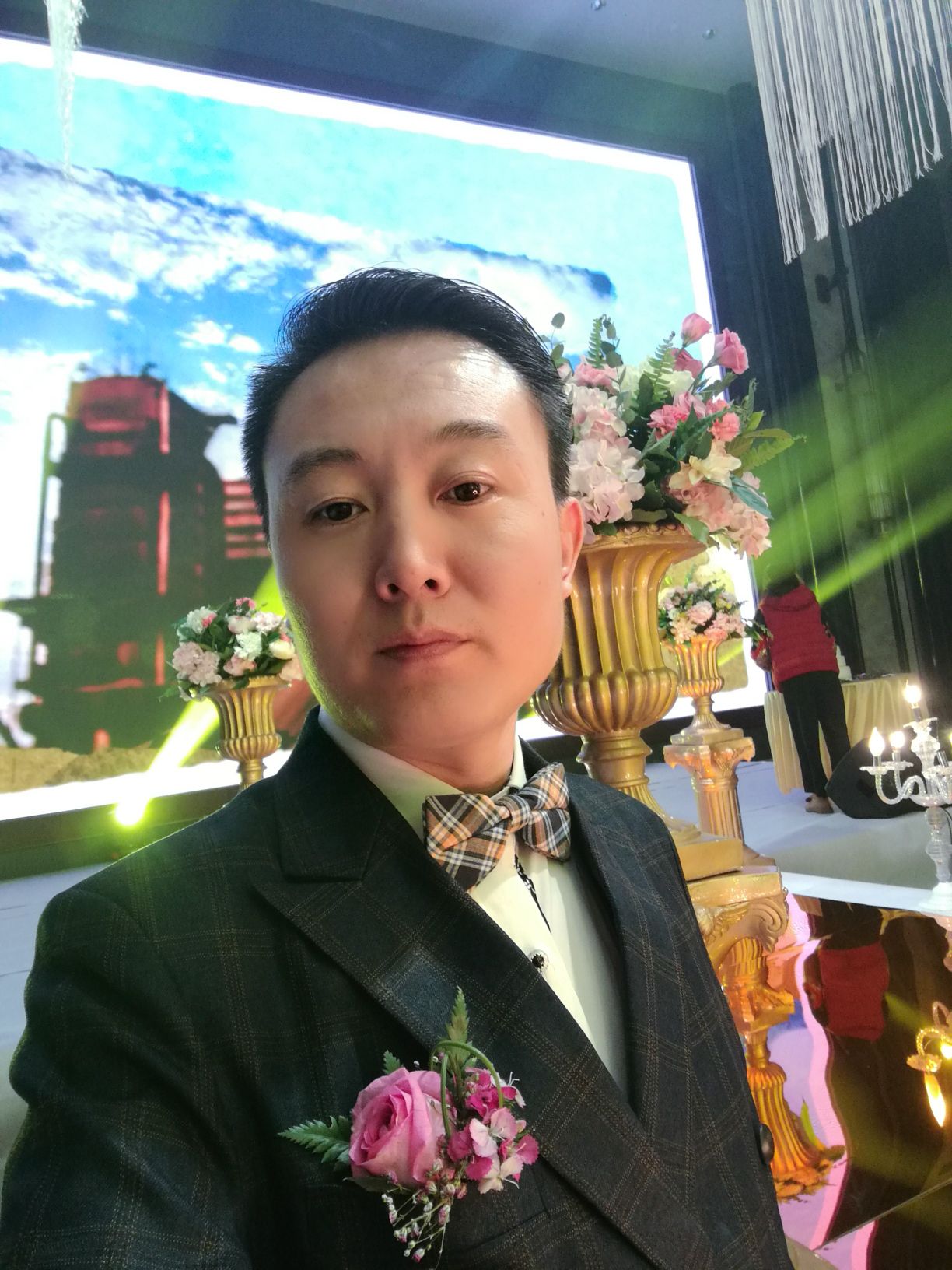 服务赵鑫