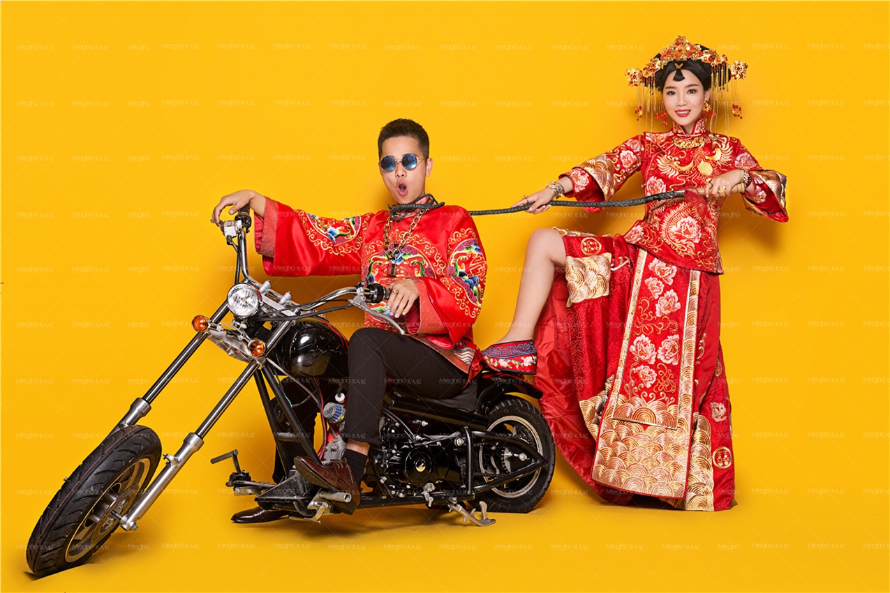 婚纱拍完啦 只可惜精修的太少了 总是看别人的美美的
